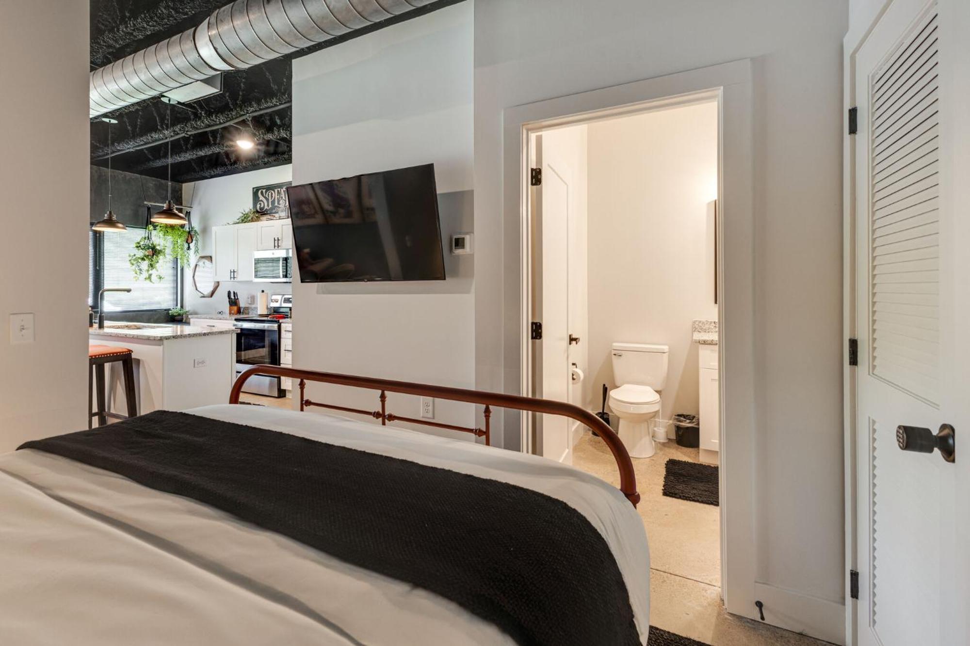 Apartment New With 2 Beds 7 Mins To Broadway